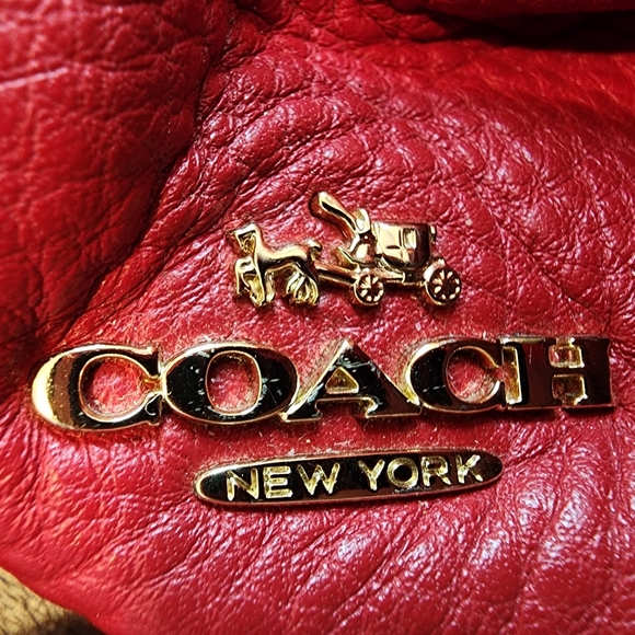 !Coach Pink Ruby Pebbled Leather Shoulder Bag Hobo Handbag Purse - Picture 16 of 17